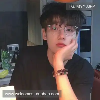 成菲笛